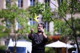 Le Ballet du Montreur 14 * 5616 x 3744 * (5.77MB)